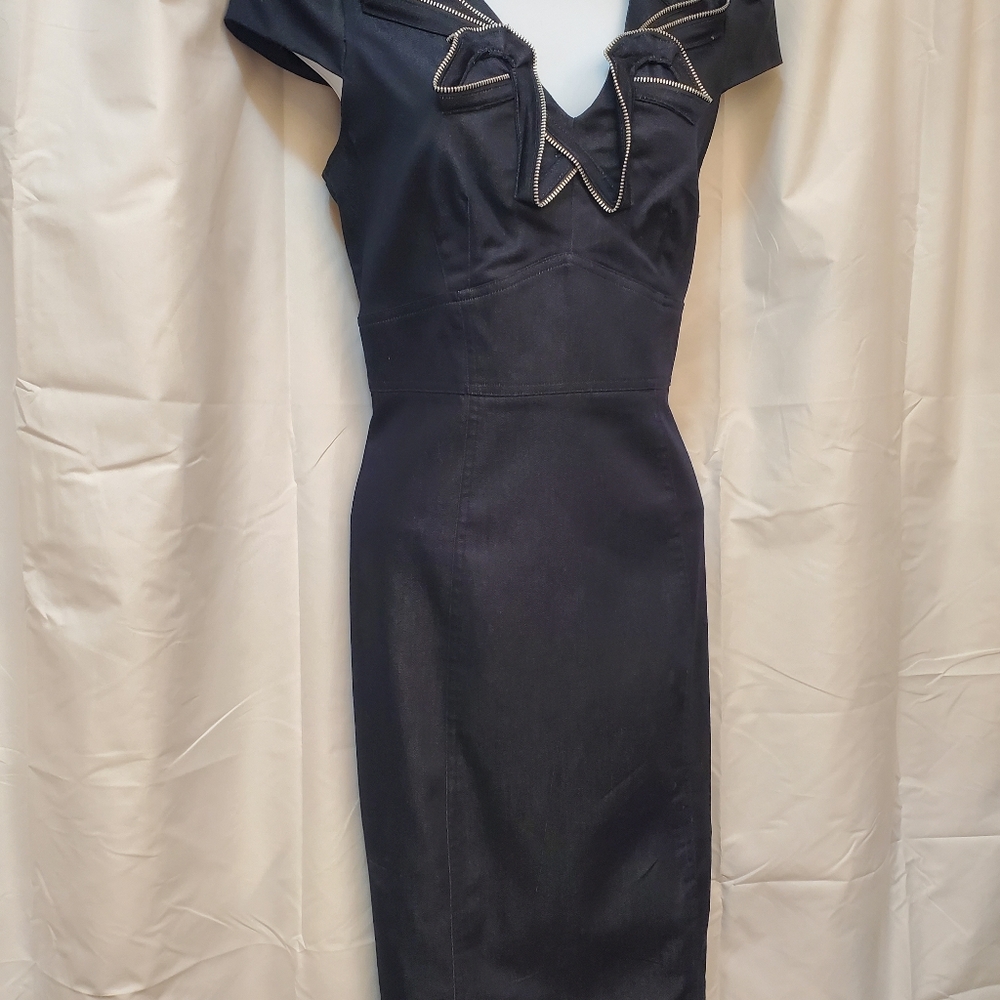 Blue denim color zipper dress size 6 London Times brand